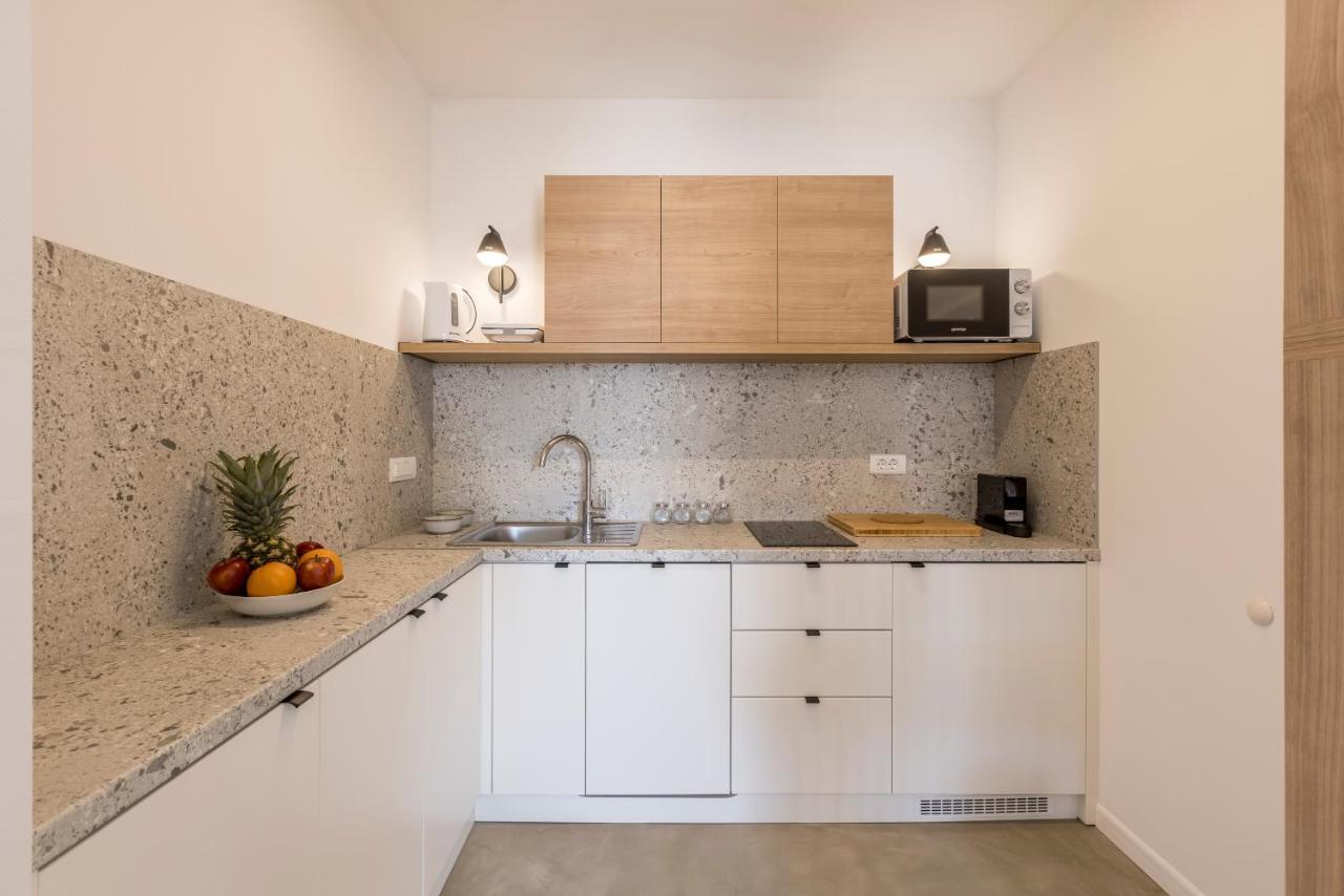Porto Sereno Apartments ชิเบนิก ภายนอก รูปภาพ