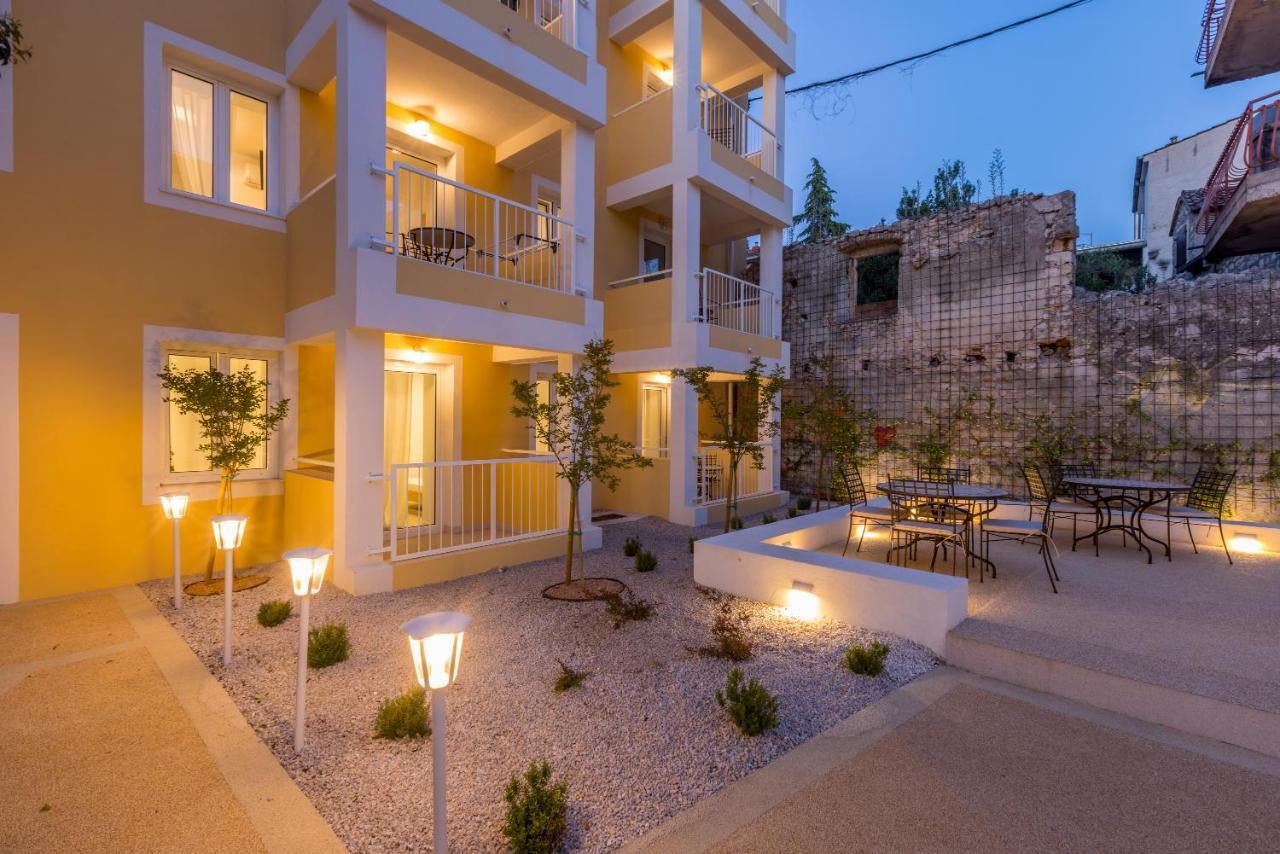 Porto Sereno Apartments ชิเบนิก ภายนอก รูปภาพ